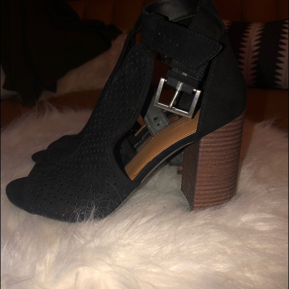 Never worn